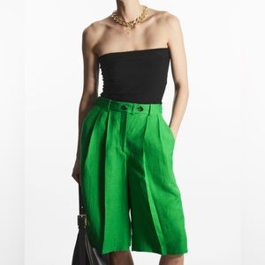 Michael Kors vintage green linen shorts